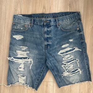 AMERICAN EAGLE OUTFITTER SHORT